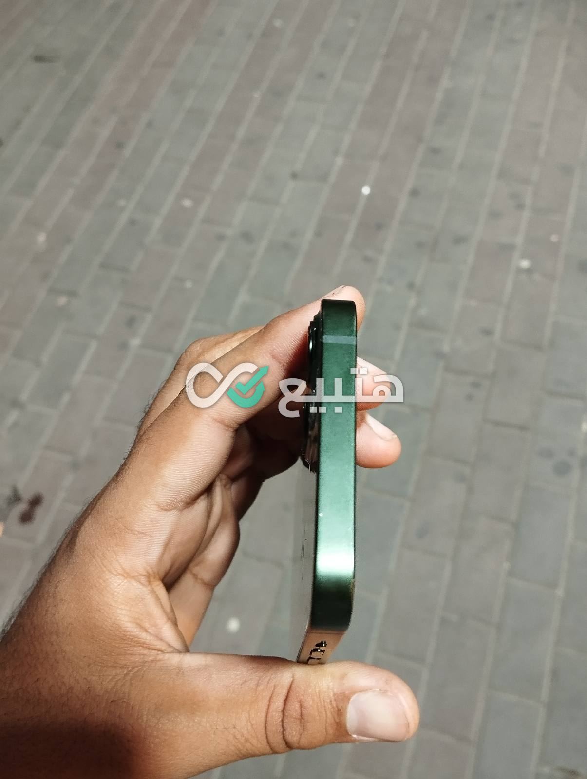 iPhone 13 — 3