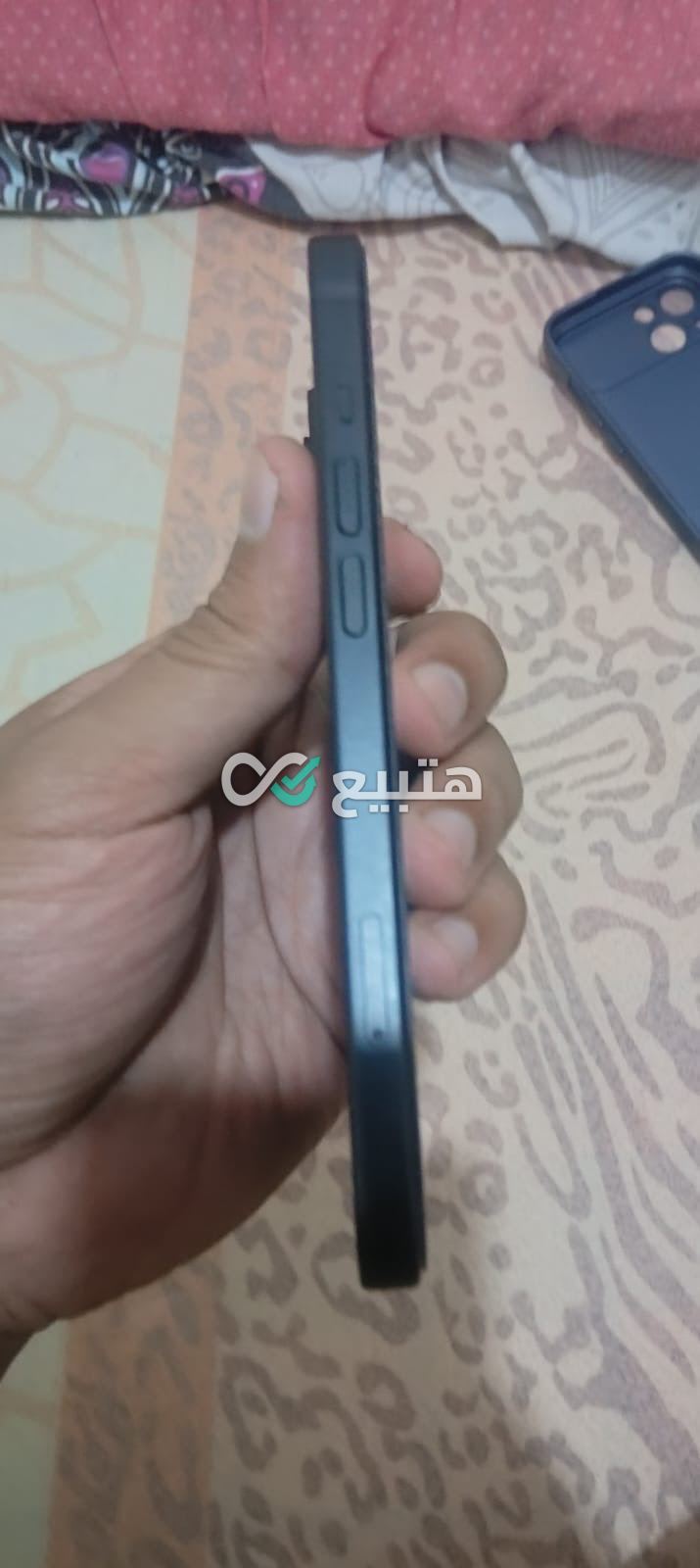 iPhone 15 — 4