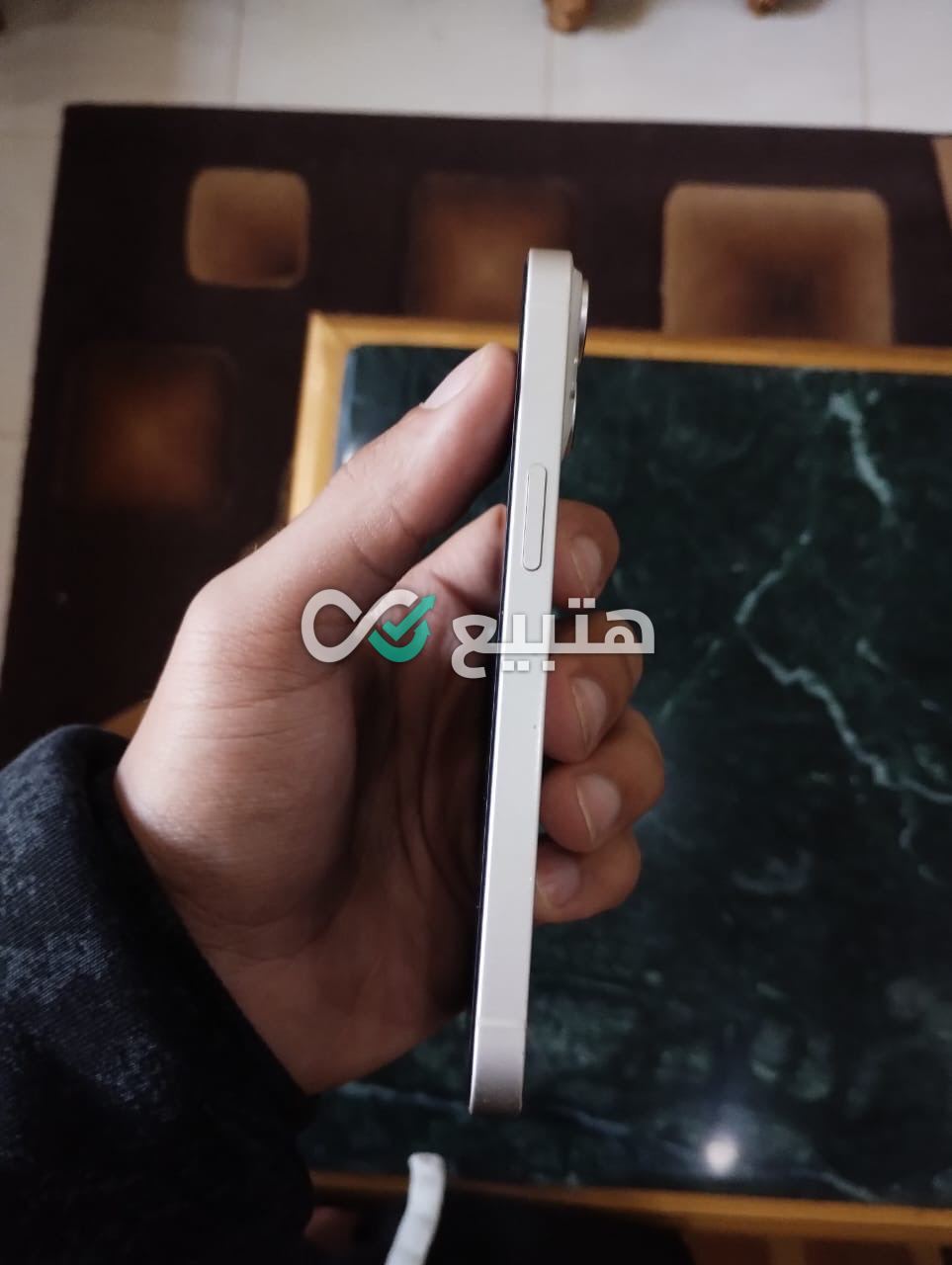 iPhone 14 — 2