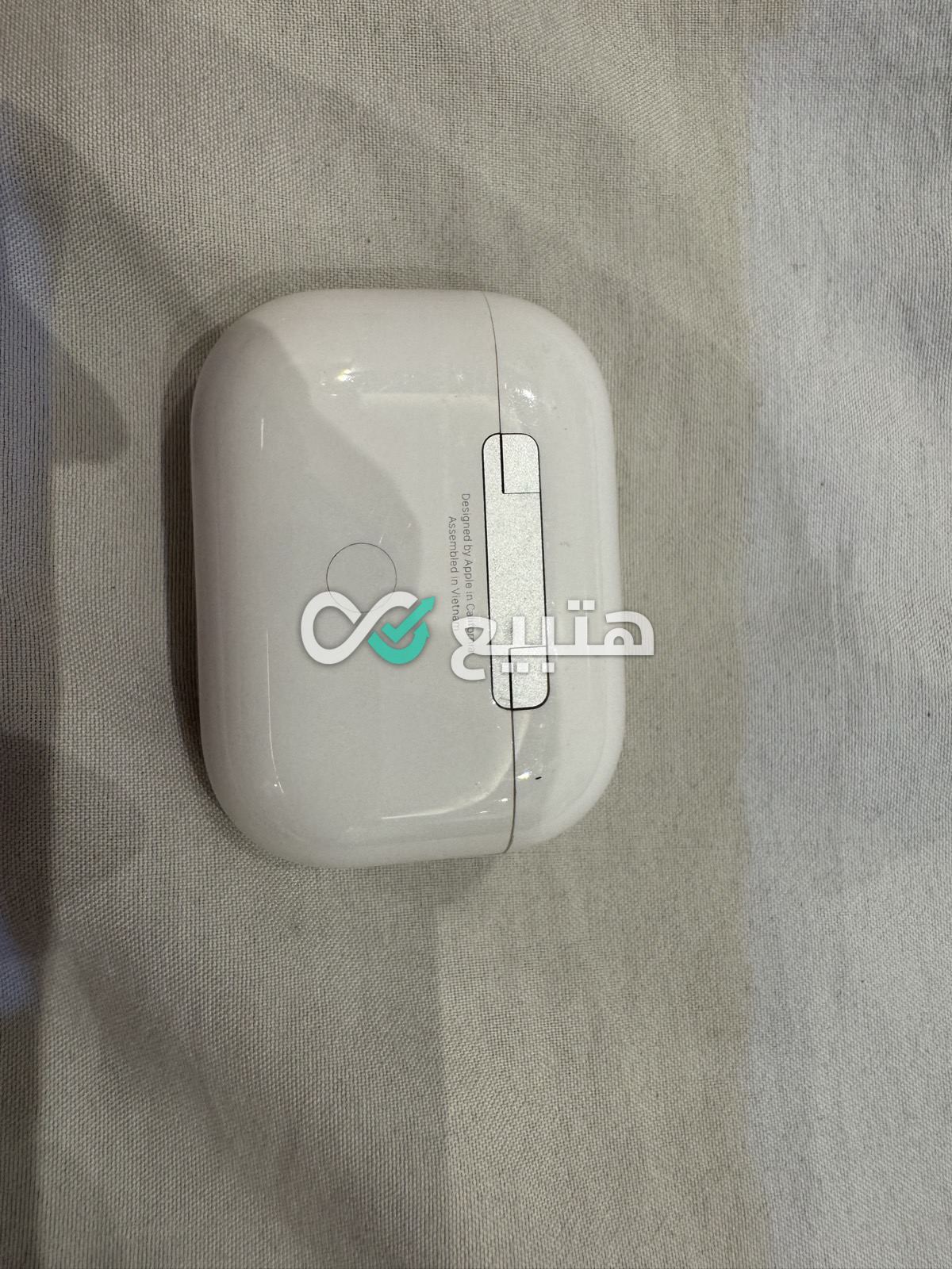 AirPods Pro 2nd Gen (2024) — 3
