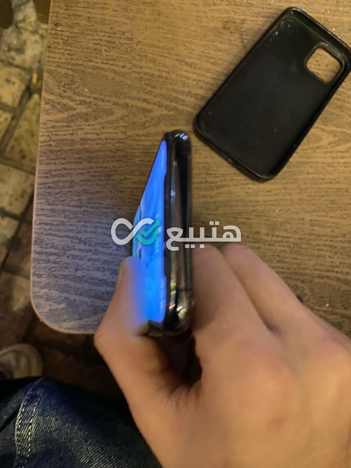 iPhone 11 Pro — 4
