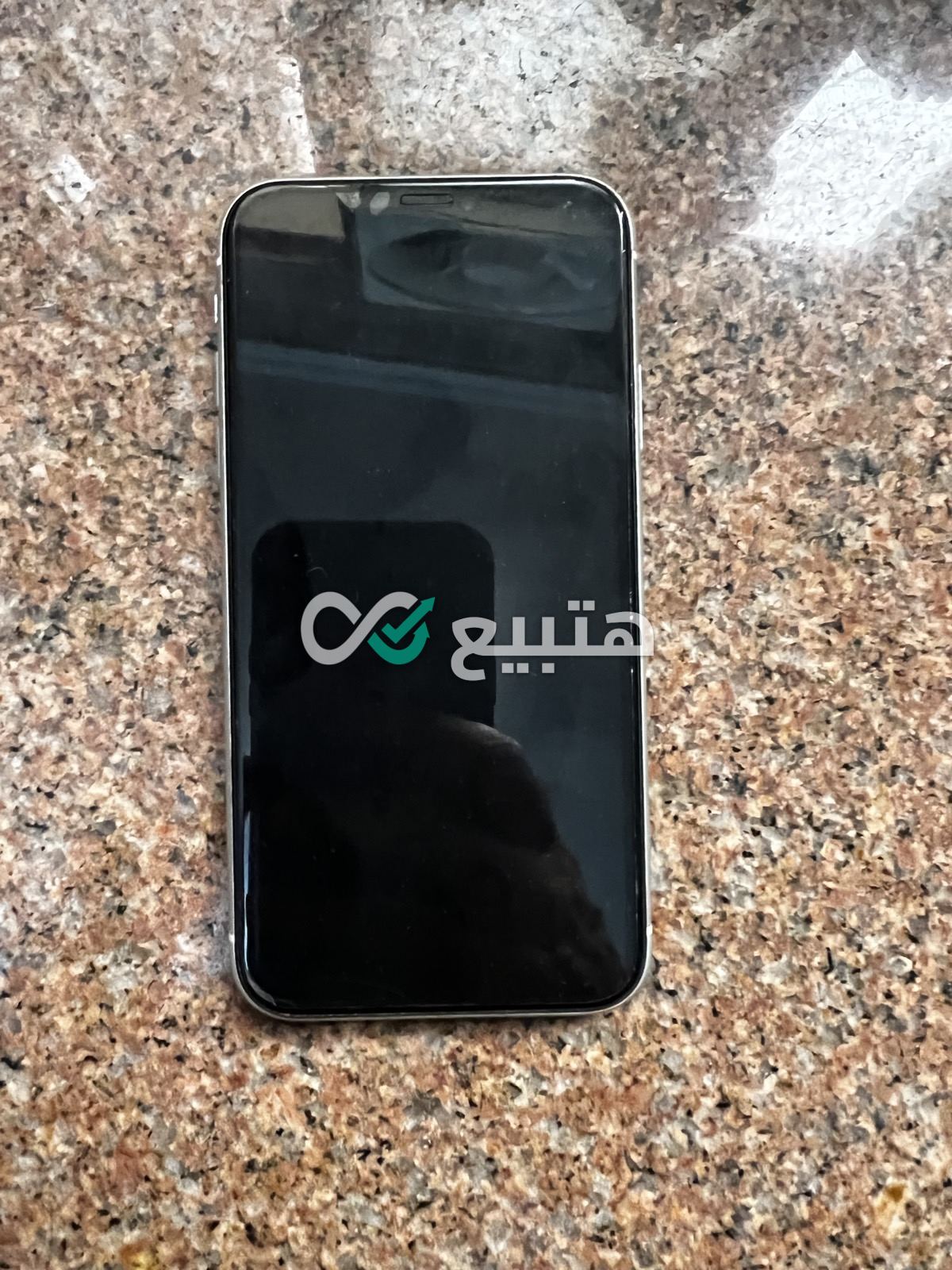 iPhone XR — 2