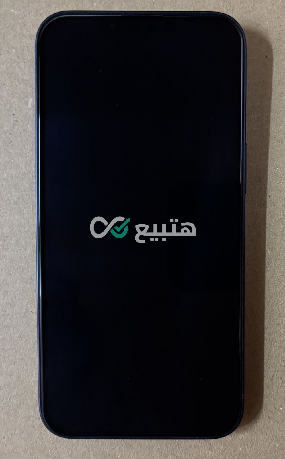 iPhone 13 — 2